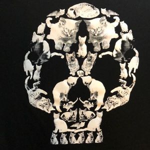 LOOT CRATE CAT SKULL TEE